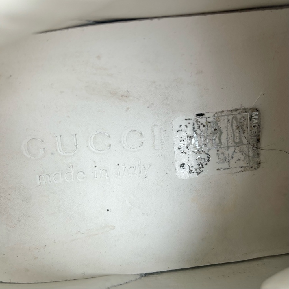 SOLD - Gucci Ace White with Gold Bee Embroidery Sneakers - Picture 8 of 10